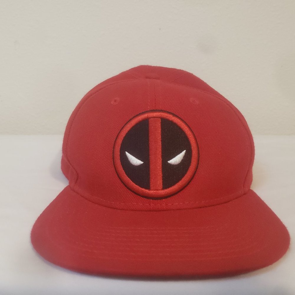 Marvel Deadpool Ball Cap Snapback - image 1